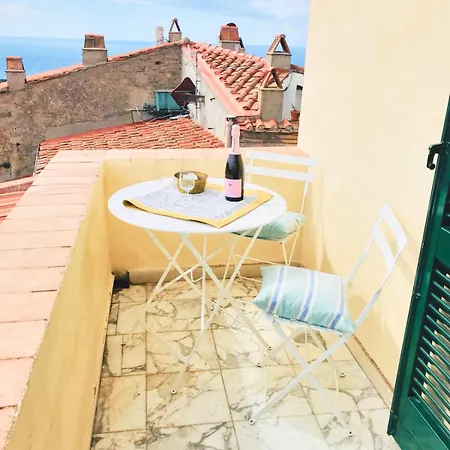 Torre - Haus Mit Dachterrasse