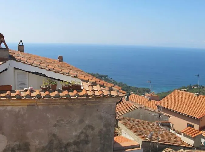Torre - Haus Mit Dachterrasse Casa vacanze